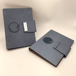 Carpeta de Anillas A5 de Cuero PU de Alta Calidad en Varios Colores, con Ranura para Tarjetas y Ventana para Identificación - Product Image 3