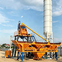 Centrale à béton compacte HZS25 de 25 mètres cubes par heure avec accès par escalier et salle de contrôle