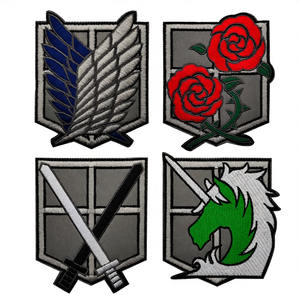 맞춤형 도매 장미 자수 패치 바느질 또는 벨크로 전술 배지 - Product Image 1