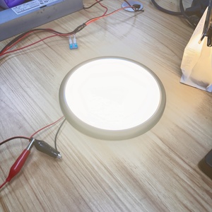 TYTXRV Accessoires RV <span class=keywords><strong>12V</strong></span> RV <span class=keywords><strong>Plafonnier</strong></span> <span class=keywords><strong>avec</strong></span> <span class=keywords><strong>interrupteur</strong></span> tactile Lumière <span class=keywords><strong>LED</strong></span> caravane noire Éclairage intérieur pour remorque <span class=keywords><strong>camping</strong></span>-<span class=keywords><strong>car</strong></span> - Product Image 3