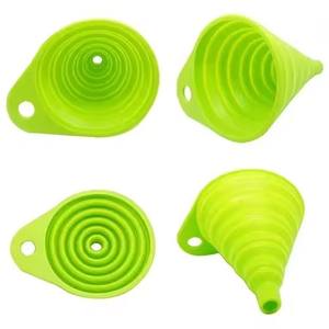 Mini entonnoirs pliables en silicone portables pour le transfert de carburant, de bière, d'huile, accessoires et outils de cuisine - Product Image 5