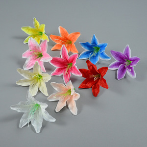 Fleurs artificielles de lys en soie Dongchen pour décorations de mariage, tables, voitures et banquets - Product Image 4