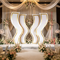 Backdrop Pernikahan PVC Custom Bentuk S 18mm Papan Celuka High-Density Akrilik Cermin Emas Perlengkapan Acara Bentuk Apa Saja