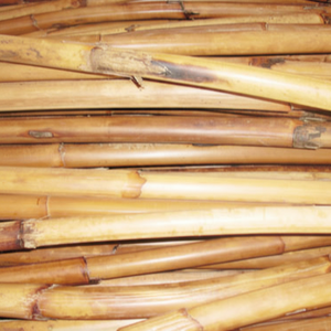Poteau en rotin naturel taillé avec matériau de tige en rotin pelé noyau en rotin Akina - Product Image 1