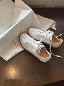 Nouvelle Arrivée 2026 – Baskets Coréennes Décontractées à Semelle Souple Bicolore, Bout Rond, Lacets et Semelle Épaisse, Amincissantes, Sportives et Décontractées pour Femme – Collection Printemps - Product Image 4
