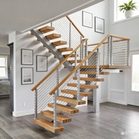 Escalier flottant préfabriqué YU, design moderne en acier au carbone et marches en bois de chêne, pour l'intérieur des maisons