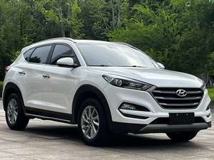 Mobil Bekas Hyundai Tucson L Bensin 5-pintu 5-kursi SUV Kompak 2.0L Petrol Laris di Cina Tahun 2018 - Product Image 3