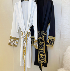 <span class=keywords><strong>Accappatoio</strong></span> Traspirante Stile Europeo Nero e Oro a Maniche Lunghe, Pigiama Stampato di Lusso per <span class=keywords><strong>Uomo</strong></span> e Ragazzo - Product Image 2