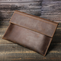 Étui à bandoulière magnétique en cuir véritable personnalisé pour Mac Pro 14, durable, portable, moderne, écologique, pour ordinateur portable professionnel et décontracté