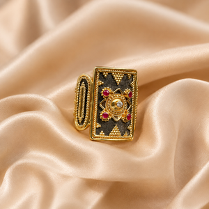 Anello a forma di scudo greco-romano, design vintage, gioiello unisex per uso quotidiano - Product Image 6