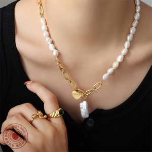 Collier de haute qualité, imperméable et résistant à la transpiration, avec pendentif cœur en perle d'eau douce, collier ras du cou - Product Image 3