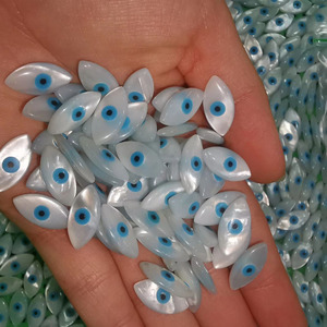 Nacre naturelle de haute qualité Marquise Evil's Eye Stone - Product Image 2