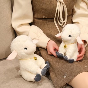 Groothandel Cartoon Schattig Schaap Pluche Speelgoed PP Katoen Superzacht Materiaal Stressverlichtende Bel Ketting voor Kinderen Volwassenen Verjaardag - Product Image 2