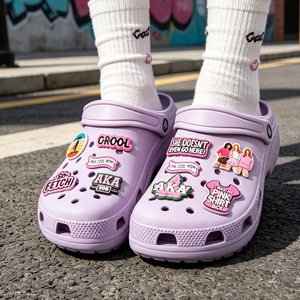 Accessori personalizzati in morbido PVC a tema Sorority <span class=keywords><strong>Girl</strong></span> <span class=keywords><strong>Power</strong></span>, charm per zoccoli, charm per scarpe, articoli per feste <span class=keywords><strong>Girl</strong></span> Boss ed empowerment. - Product Image 5