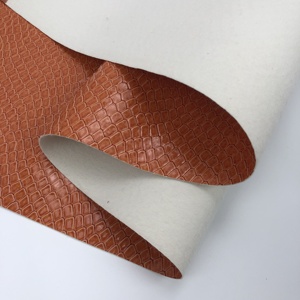 Venta al por mayor diseño de estampado de serpiente PVC Faux cuero artificial tela espesor 0,7mm para bolsos, equipaje, funda de teléfono, Deco impermeable - Product Image 6