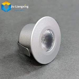 <span class=keywords><strong>Kit</strong></span> de boîtier de <span class=keywords><strong>mini</strong></span> projecteur <span class=keywords><strong>LED</strong></span> 1W en aluminium IP65 avec découpe de 28 mm pour éclairage encastré de meuble ou de bijoux - Product Image 2