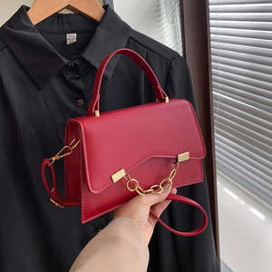 Bolso de Hombro Cuadrado de Piel Sintética PU de Lujo Estilo Bohemio Posey para Mujer con Asa Única y Botón, Tipo Saddle Bag - Product Image 5