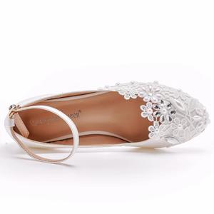 <span class=keywords><strong>3</strong></span> <span class=keywords><strong>cm</strong></span> Low Block Femmes Chaussures à talons Party Pumps Office Casual Shoes Lace White Wedding Sandals for Bride - Product Image 4