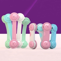 Verrou de sécurité multifonctionnel en plastique pour tiroirs de bébé, loquet en forme de tête d'ours pour la protection des enfants, pour armoires et portes.