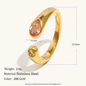 <span class=keywords><strong>Anello</strong></span> Aperto <span class=keywords><strong>con</strong></span> Testa di <span class=keywords><strong>Serpente</strong></span> in Zircone Placcato Oro 18K in Acciaio Inossidabile di Alta Qualità e Design Originale - Product Image 2