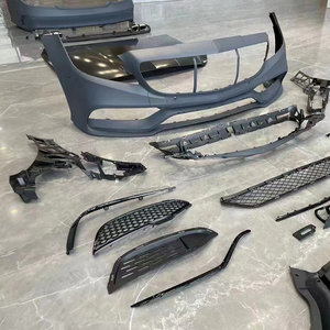 Bộ nâng cấp Mercedes-Benz <span class=keywords><strong>W218</strong></span> lên bộ bodykit cản trước kiểu CLS63 <span class=keywords><strong>AMG</strong></span> Widebody Facelift dành cho xe CLS Class độ - Product Image 3