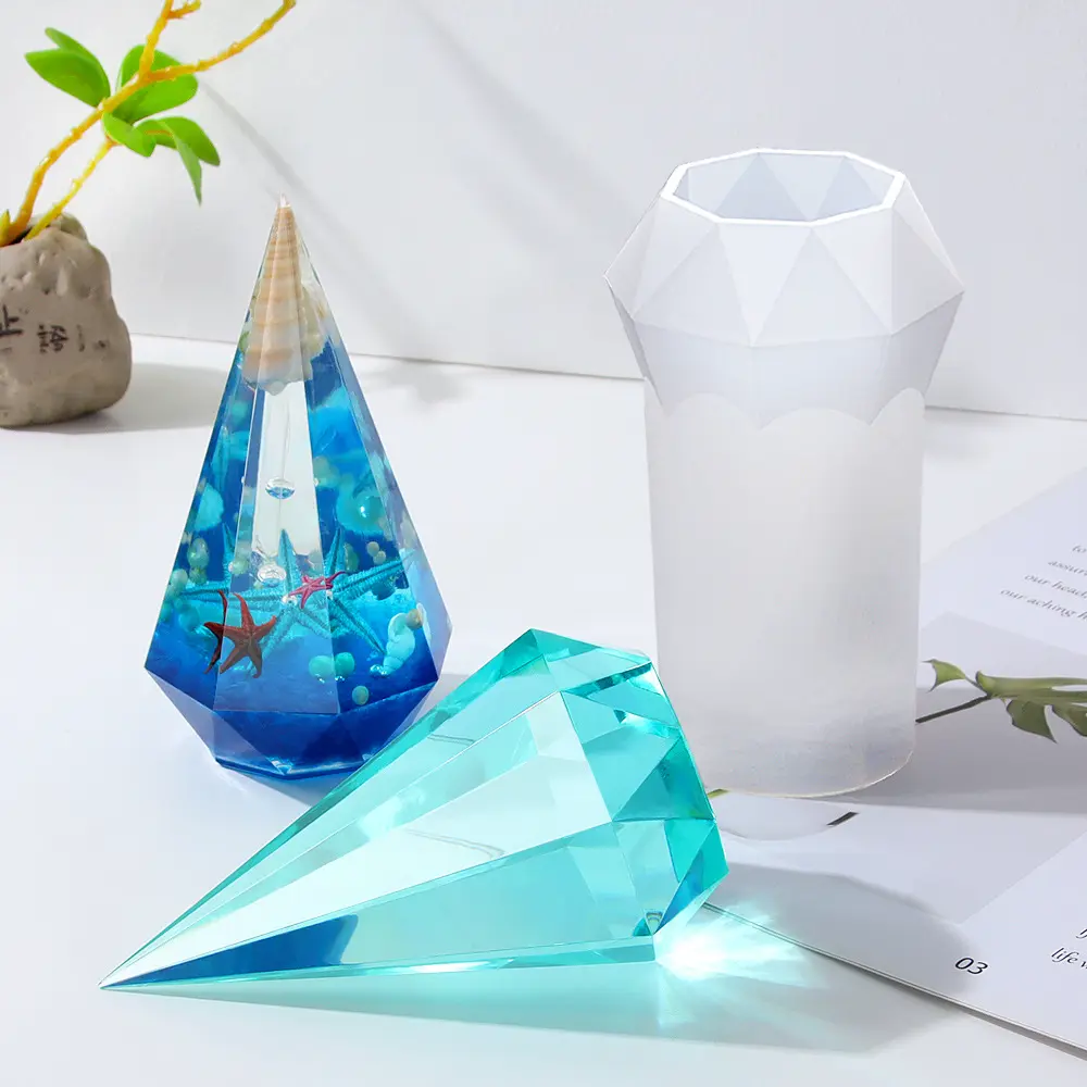 DIY Crystal Epoxy Candle Geometric High Mirror Eight Ling Cone Abrasives Diamond Conical Silicone Mold Ring Holder