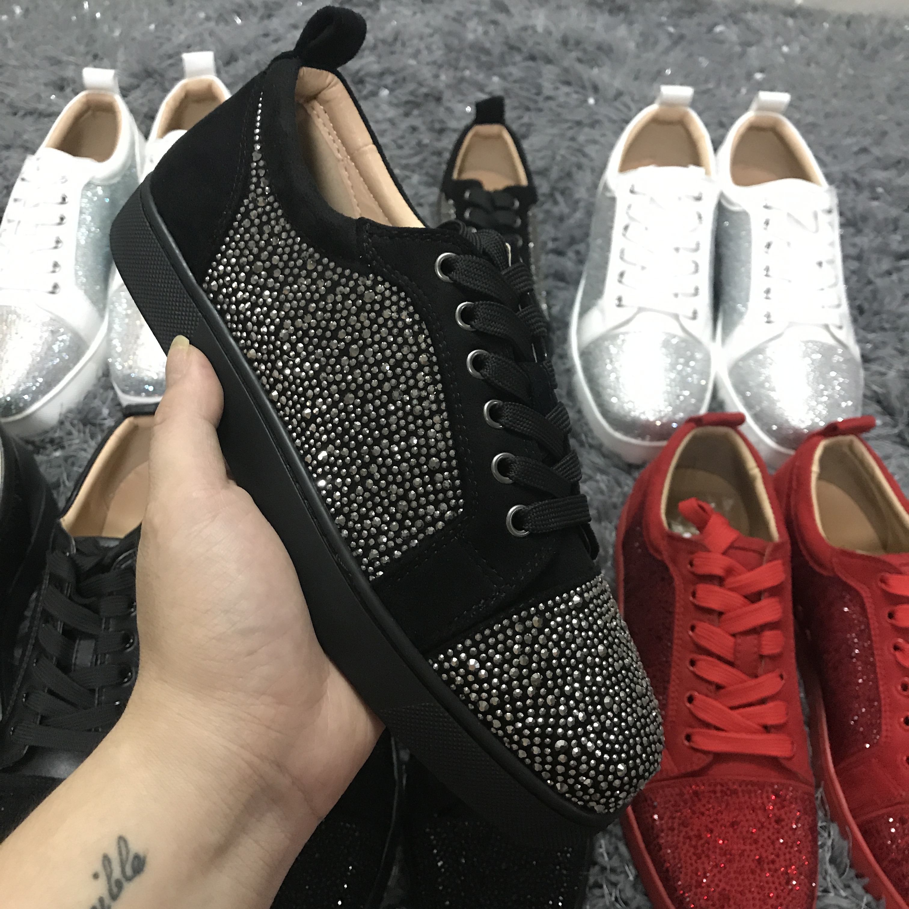 Schwarz + weiße Strass steine