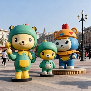 Grand dessin animé commercial ours décoration résine ville Statue beurre ours grand arc Sculpture pour centre commercial Atrium Festival décor - Product Image 3