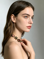 Collier ras du cou vintage XM N453 avec pendentif cœur rouge en strass et fleur verte, chaîne maillée, style rétro gothique pour femme, bijou de cou quotidien