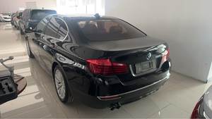 YK MOTORS Voiture à essence Série 5 525Li Ensemble de design de luxe en vente - Product Image 6