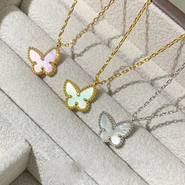 Marque de créateur de bijoux de luxe plaqué or 18 carats petit collier papillon avec fritillaria blanc