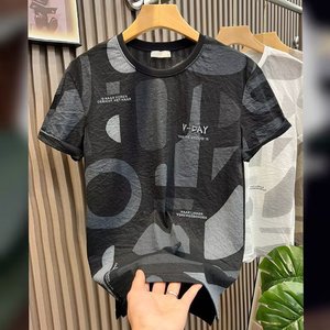 男士轻质防皱 T 恤 大字母印花圆领短袖 T 恤 夏季休闲宽松男式 T 恤 - Product Image 1