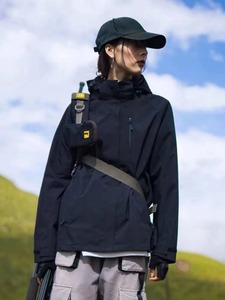 Veste coupe-vent de mode pour les sports de plein air <span class=keywords><strong>Windrunner</strong></span> à capuche à séchage rapide imperméable et coupe-vent avec fermeture à glissière - Product Image 3