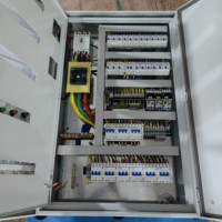 Boîtier de distribution sur mesure haute capacité 800A, Hub de contrôle double porte, Interface multi-logique, Réseaux industriels, Hybride, Indice de protection IP54