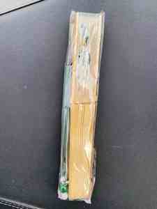 Abanico de mano de bambú clásico tradicional de 23 cm al por mayor, con logotipo personalizado impreso, plegable, artesanal, tallado a mano, para bodas - Product Image 5