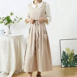 Tablier en coton transfrontalier, style européen et américain, version coréenne, grande taille, style japonais, avec bretelles et fentes gauche et droite, robe tendance - Product Image 3