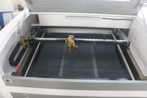 Machine de gravure laser numérique 50w 60 w 80w 4060 avec refroidisseur S & A CW3000 lit en nid d'abeille Rail de guidage linéaire pompe à Air capteur d'eau - Product Image 6