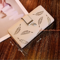 Harga pabrik dompet wanita dompet panjang daun berongga untuk Gadis wanita uang koin saku pemegang kartu tas genggam ponsel wanita
