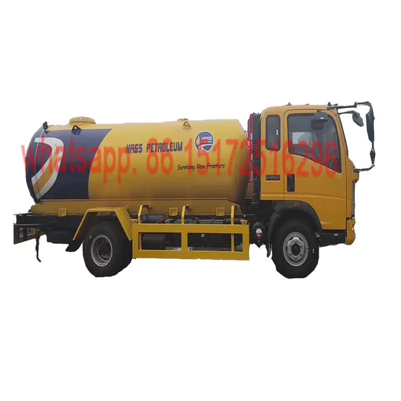 RHD HOWO 4X2 1000 galon lpg bobtail kamyon 2.5t 3t 5t lpg bobtailer tankeri 10ton lpg bobtail tankı