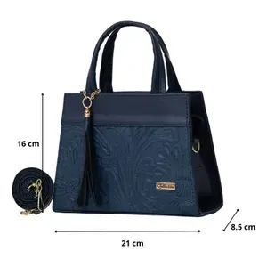 Bolso Cruzado Fana Fashions Melinda Azul con Correa Única, Cierre de Cremallera y Cubierta, Cadenas Decorativas, Forro con Letras, Material de PU y Poliéster - Product Image 4