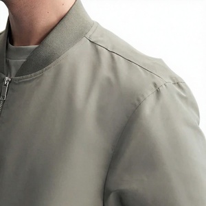 Chaqueta Bomber de Color Sólido para Hombre, Cierre de Cremallera, Cuello Mao, Estilo Casual, Transpirable para Invierno, Logotipo Frontal, Material de Poliéster - Product Image 6