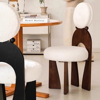Chaise de salle à manger en bois massif de style mid-century, rembourrée en velours, pour usage domestique, chaise de bureau avec dossier, chaise de loisirs, chaise individuelle de designer