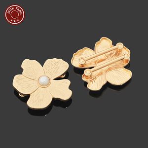 Conector de bikini, herrajes para trajes de baño, hebilla de forma irregular, hebilla de metal personalizada para vestido de mujer, decoración de concha de perla, hebilla de estrella de mar - Product Image 5