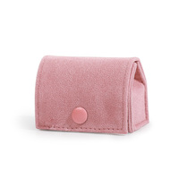 Mini pochettes de bijoux en velours avec logo personnalisé en gros d'usine porte-anneau en velours pochette de protection des boucles d'oreille de voyage étui à bijoux