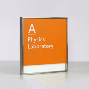 Panneau de numéro de porte en acrylique moderne personnalisé en gros pour hôtels hôpitaux et conception intérieure d'orientation d'entreprise pour appartements - Product Image 3