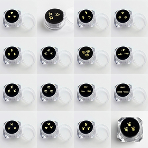 Variété <span class=keywords><strong>de</strong></span> designs <span class=keywords><strong>de</strong></span> bijoux dentaires, gemmes pour dents plaquées or 18 carats, kit <span class=keywords><strong>de</strong></span> gemmes dentaires en alliage (sans boîte) - Product Image 1