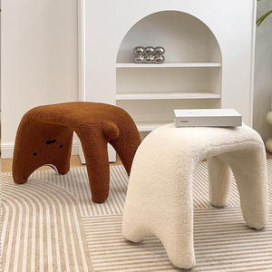 Puf con Forma de Gato, Suave y Cálido, de Felpa Blanca, para la Entrada del Hogar o el Sofá - Product Image 2