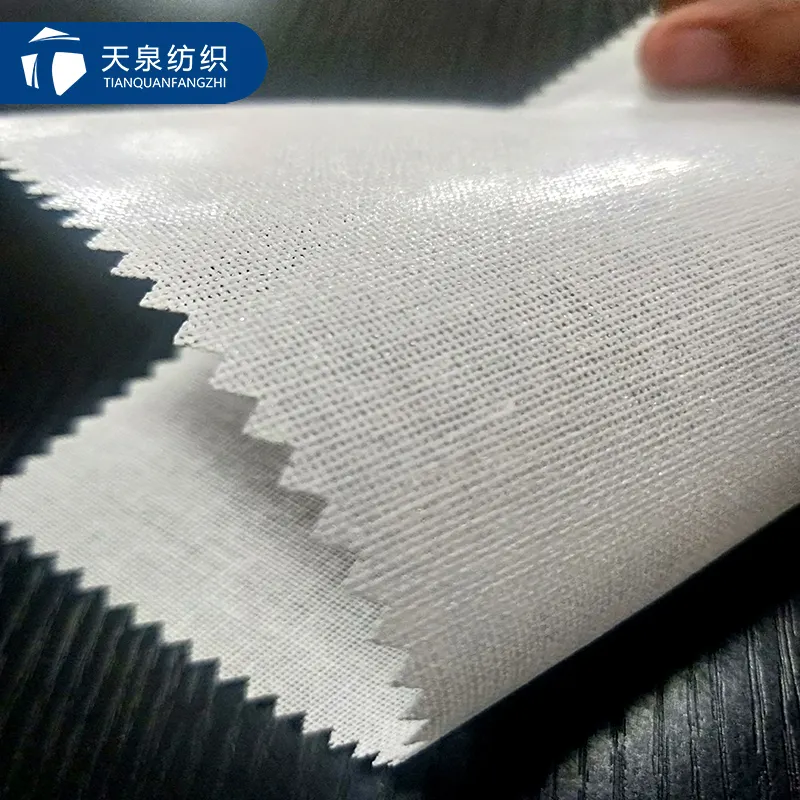 Interfodere in tessuto non tessuto 1025 cravatte/petto/htc 1050hf interlining spugna non fusibile interlining tessuto adesivo buckram