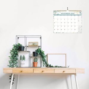 Calendrier suspendu transfrontalier pour la planification, version anglaise, motif floral, reliure spirale, laminé, 2025 - Product Image 1