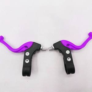 Palancas de freno de bicicleta ajustables de 2 dedos para bicicletas infantiles con mango verde - Product Image 4